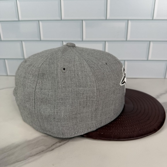 Toronto Blue Jays Hat Cap Strap Back Mens Large Gray MLB Baseball 9FIFTY New Era